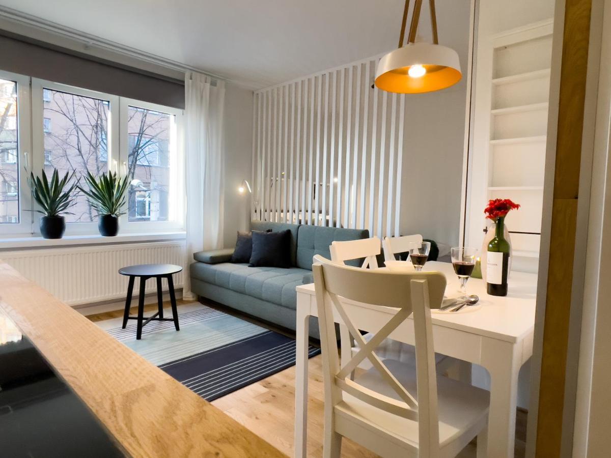 Urban Apartments Studio No 4A, Free Private Parking, Self Check-In Chorzów Eksteriør billede